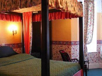 Belmont Hotel Wrexham Bagian luar foto